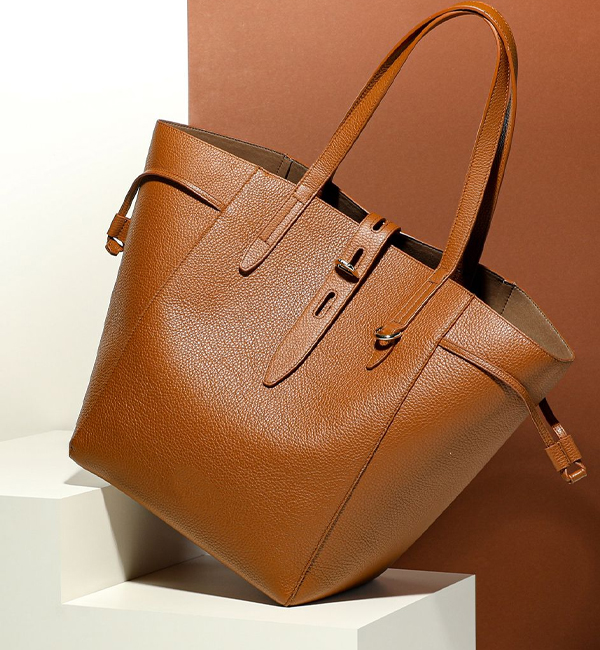 Classic Leather Tote